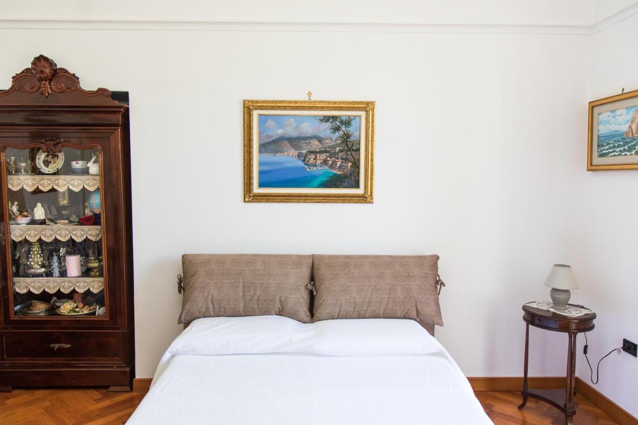 Capitano Nino Guest House Meta Exterior photo
